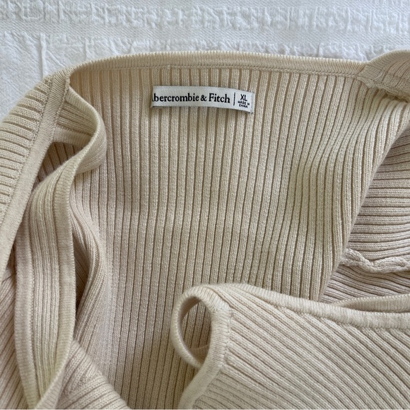 Abercrombie & Fitch Sweater Tank Top Sweet Heart Neckline Cream Size XL - Picture 5 of 6